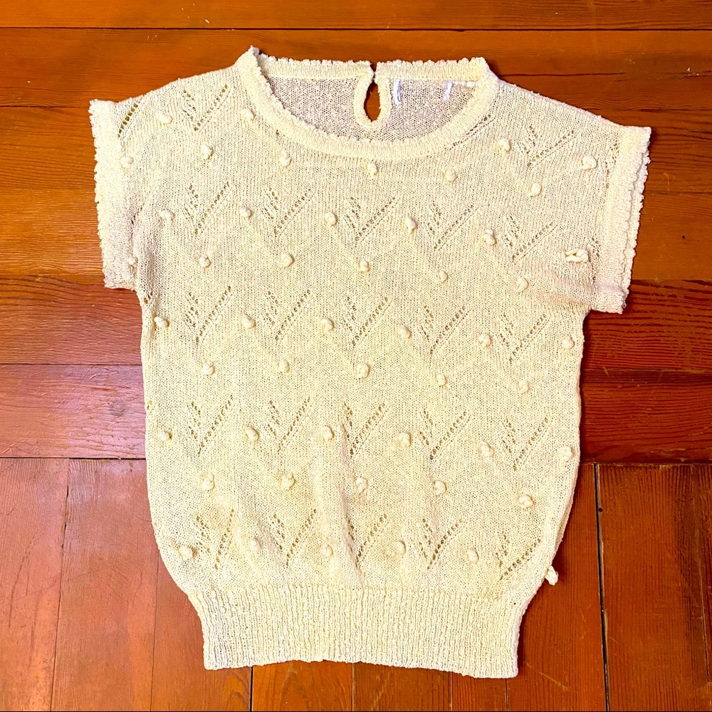 Vintage knit top